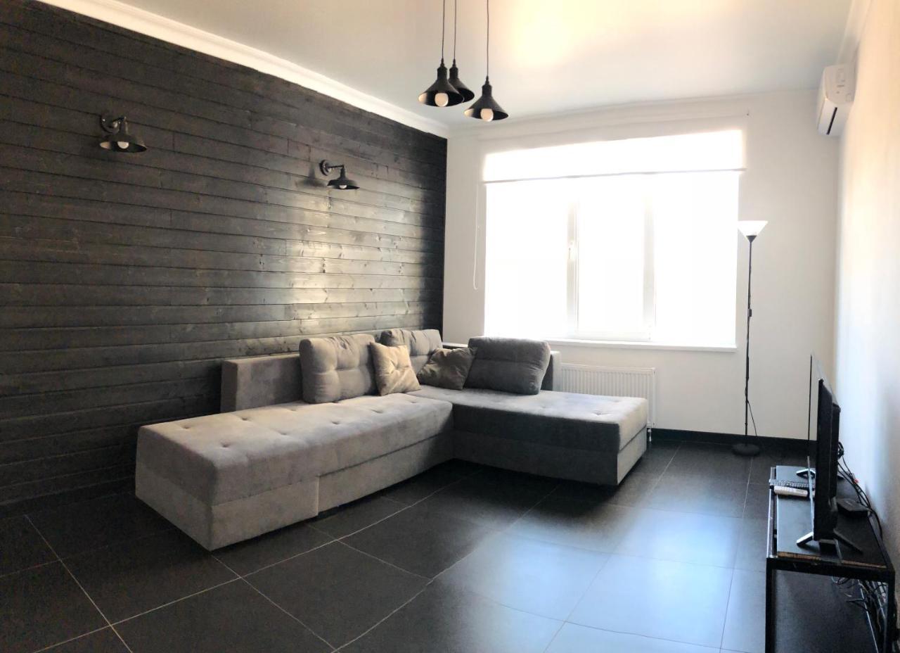 The Den Apartment Odesa Exterior foto